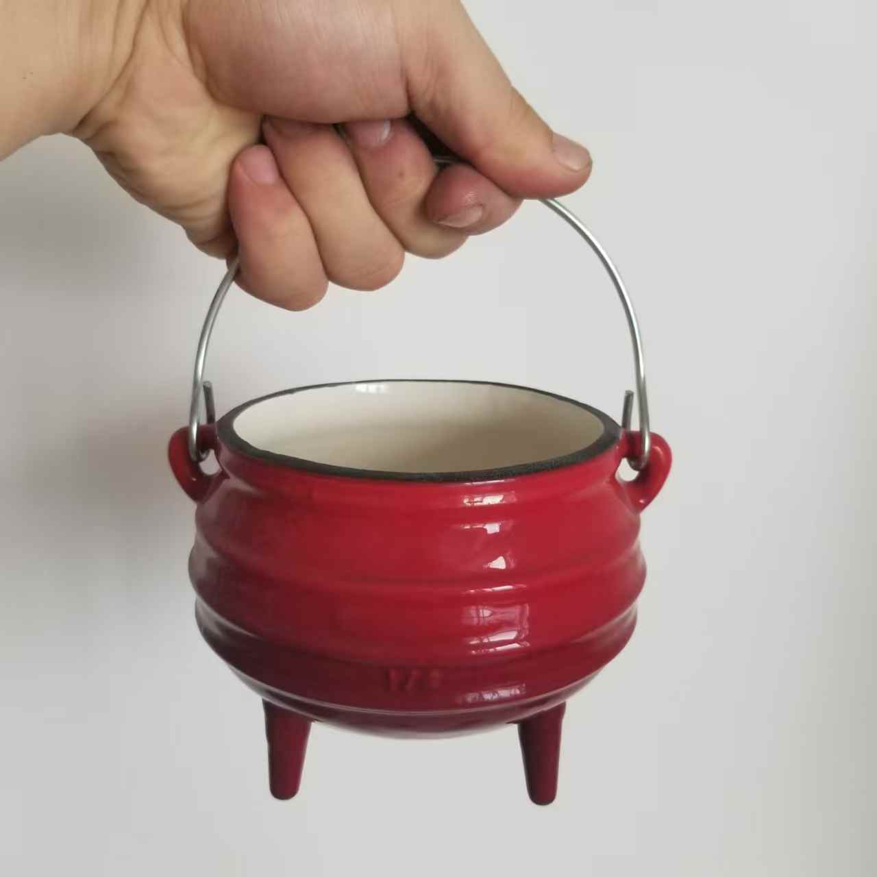 야외용 더치 오븐 주철 에나멜 냄비 3개의 다리 포함  - Camping Cooking Dutch Oven 리뷰 및 가격